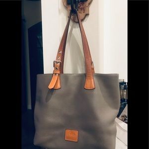 Dooney & Bourke purse